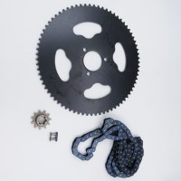 Понижающий комплект цепь T8F 166 звеньев + ведущая звезда T8F 11T + ведомая звезда T8F 74T 35 мм для детского бензинового мотоцикла 49сс 2Т слева